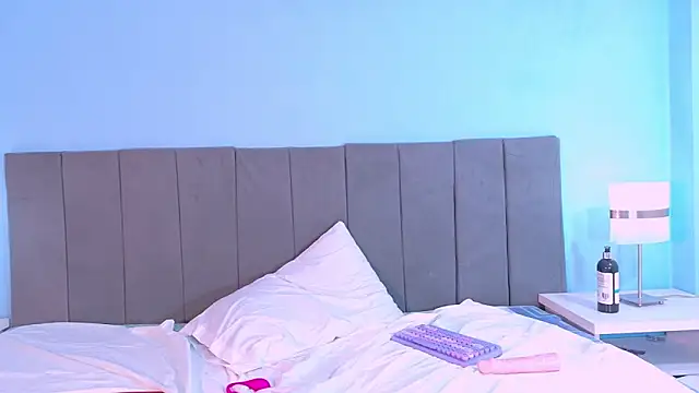 แชท XXX สดของ Lizz_Bunny