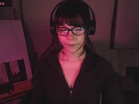 แชท XXX สดของ alien__show