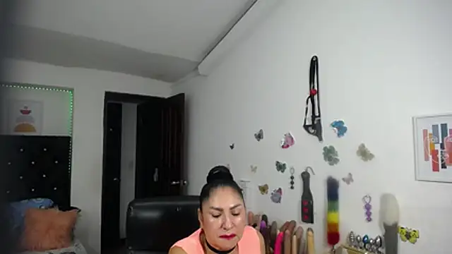 mature_bigboobs10's Live XXX Chat