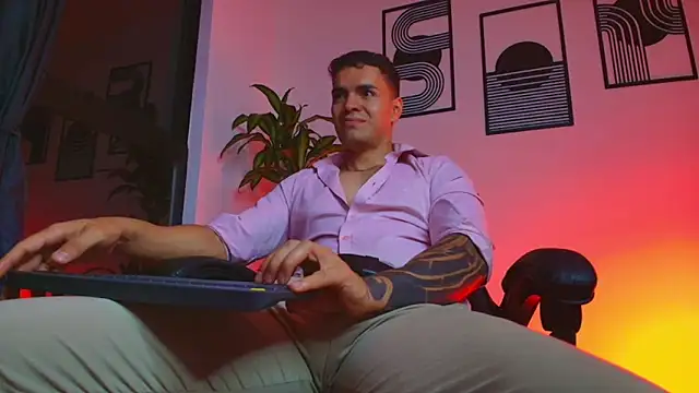 Chat XXX en directo de ALPHA_DOMINUS_