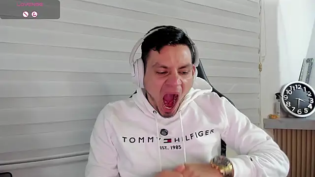 عرض كام Rick_Adams