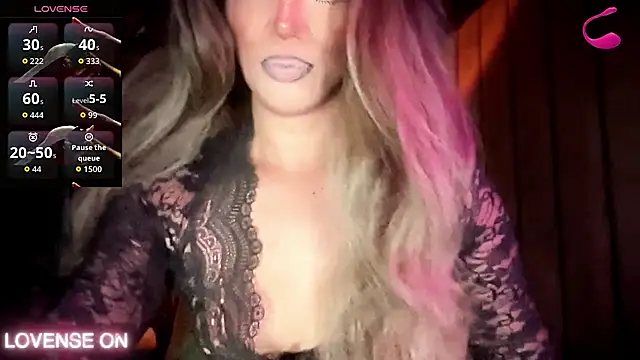 Lo_la_69 即時 XXX 聊天