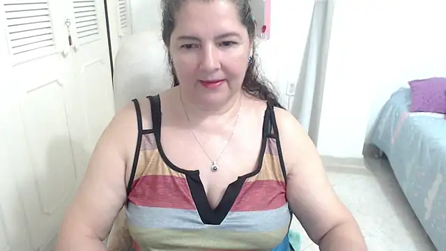 Chatroom XXX en direct de leonela_69