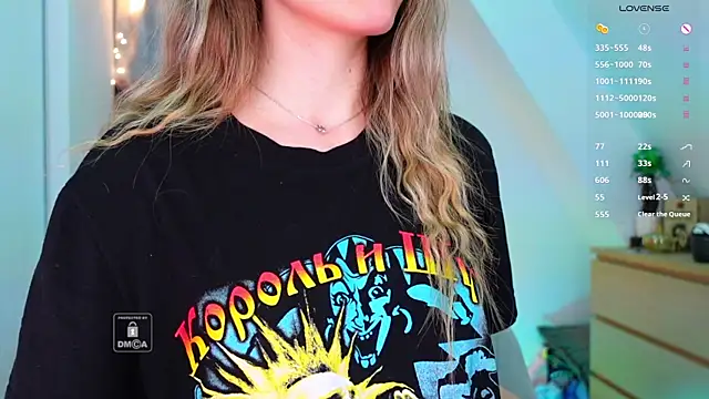 _Sweetcams_ élő XXX-chatje