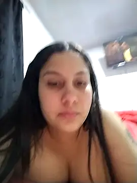 esmeralda_jadees: απευθείας συνομιλία ΧΧΧ