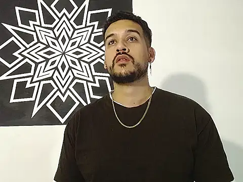 _CHRIS-DENNIS_ Live XXX-Chat