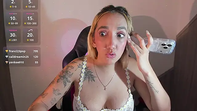 Amanda_klaire live XXX chat