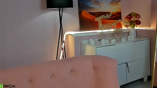 Chat XXX en directo de CherryLexi_