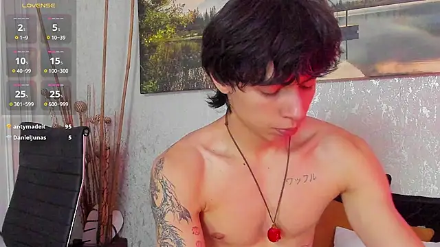 Tyler_durten's Webcam Show