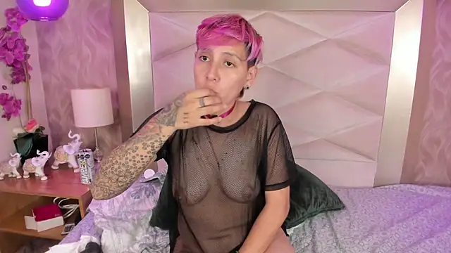 แชท XXX สดของ DannyRouds