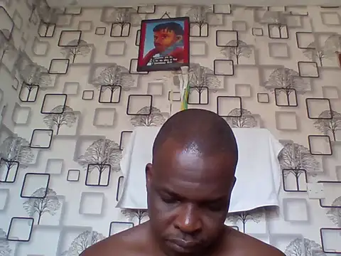 Chumba_001 在線直播表演