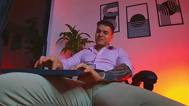 عرض كام ALPHA_DOMINUS_