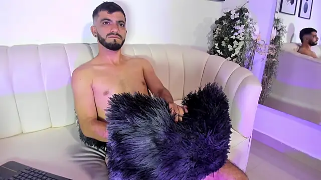 EmmanuelVoss Webcam show