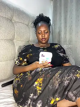 prettiepearl Webcam-Show