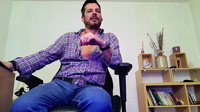 دردشة ChrisKox الجنسية المباشرة