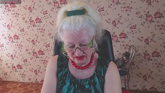 Pokazy przed kamerką – Maya_Mayflower