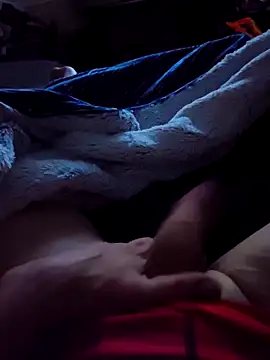 Show modela Kyfoxxx na web-kameri