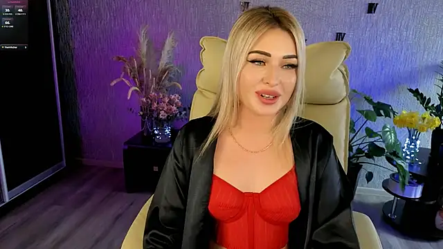 Chat +18 de NikkiiStill ao vivo