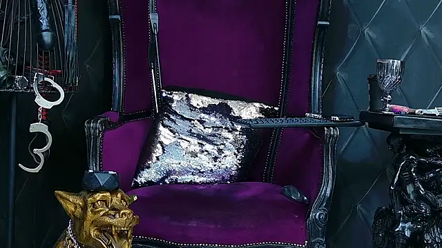 FinDomKaya – Live XXX-chat