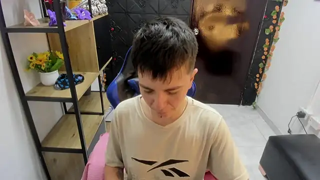 _Hannah_Hot élő XXX-chatje