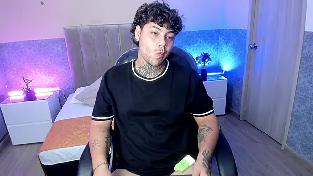 โชว์เว็บแคมของ DAMON_SALVATTORE