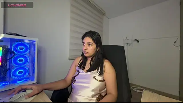 Živý XXX chat cloe_small