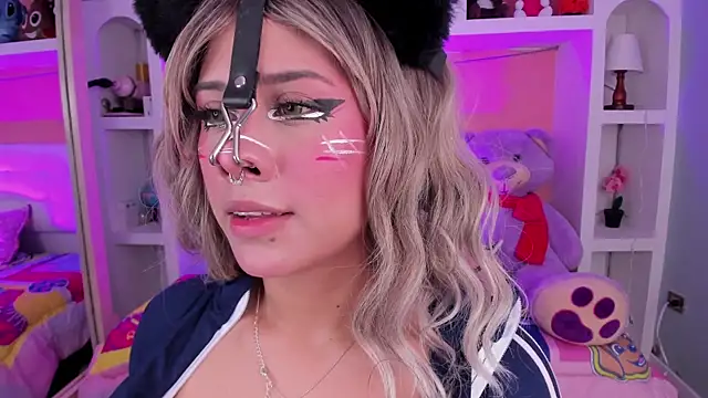 miss___megan élő XXX-chatje