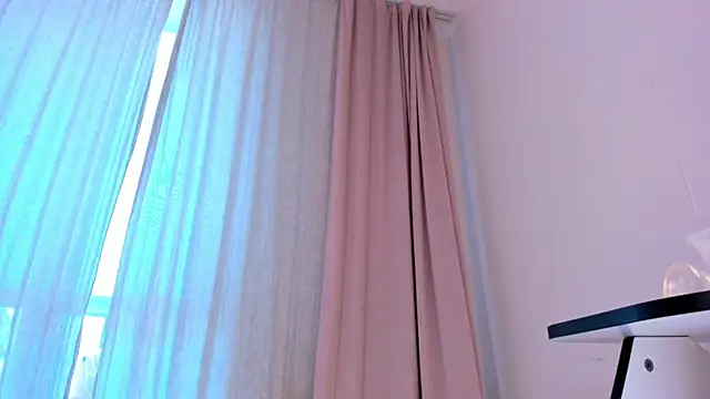 Chatroom XXX en direct de Eva_Davi