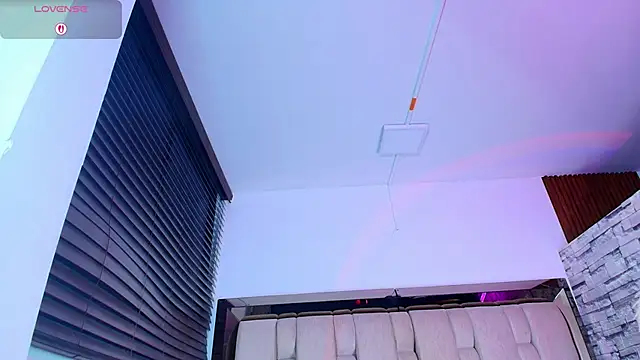 Samy_Grey01's Live XXX Chat