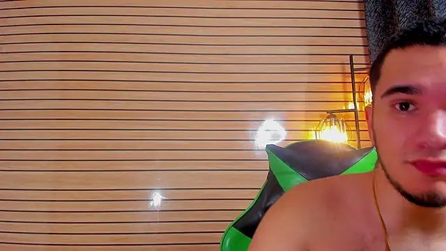 Show de Skinny_batman na webcam