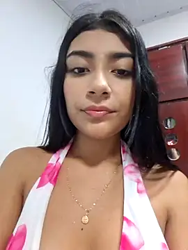 Show Webcam de Sweed-virgin-pussy
