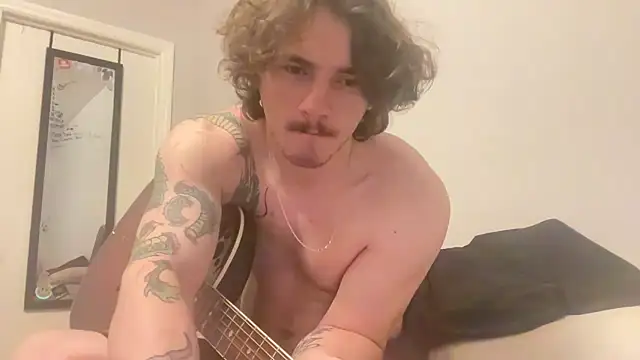 Marz1981zraM webkamerás műsora