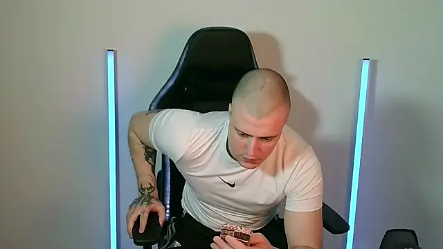 Telenok Adlı Modelin Canlı XXX Sohbeti