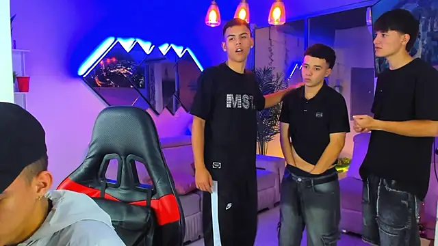 Houseofwarrios 现场XXX聊天