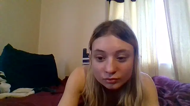 Chat +18 de cinnamon-xx ao vivo