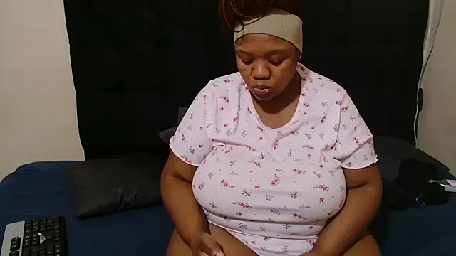 CaramelBootty 现场XXX聊天