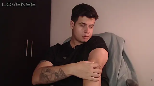 BjornSteel 라이브 XXX 채팅