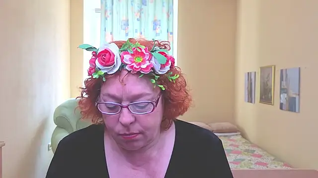 Fara_Flutte Chat XXX live