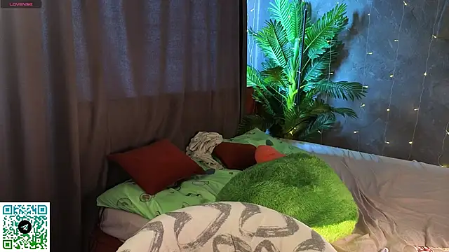 VincenzaGarigliano Pertunjukan Webcam