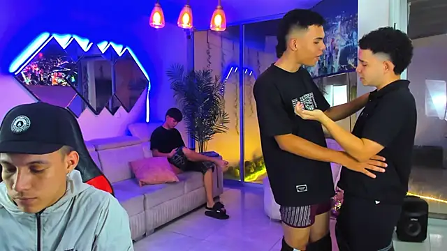 Houseofwarrios – Kamerová šou