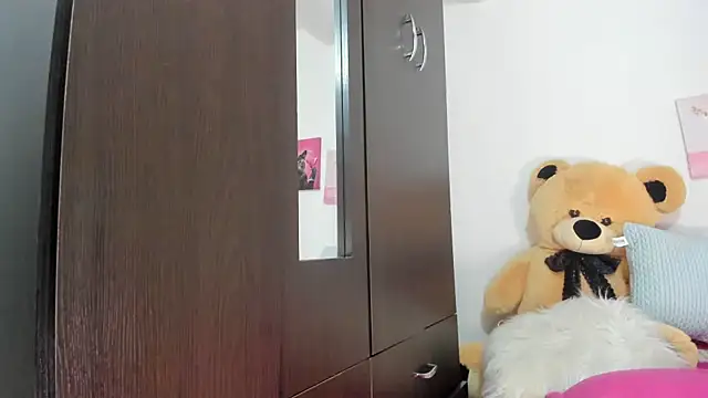 Chatroom XXX en direct de caro_gemm