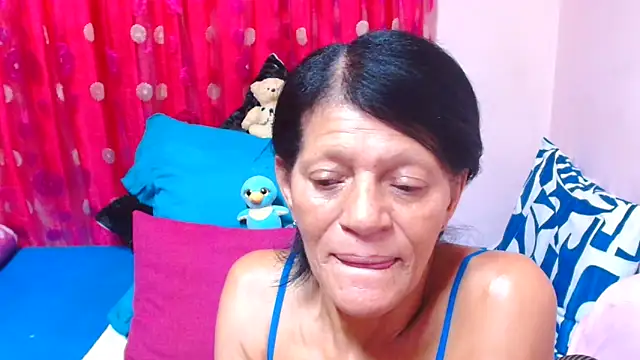 SLUTTYROXY Webcam show