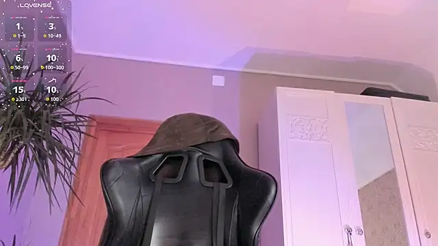 دردشة nicky_one_love الجنسية المباشرة