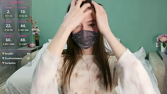 take_me_to_moon's Live XXX Chat