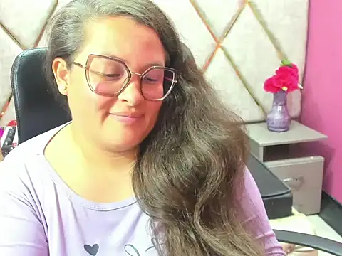 Sarah_Boobs_ Chat XXX live