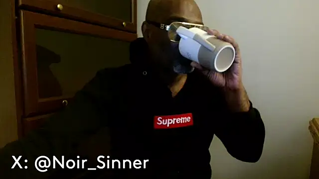 sinnernoir's Webcam Show