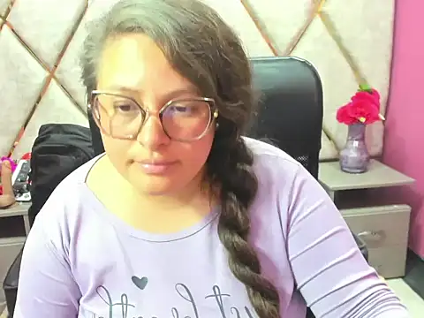 Sarah_Boobs_ Obrolan Langsung XXX