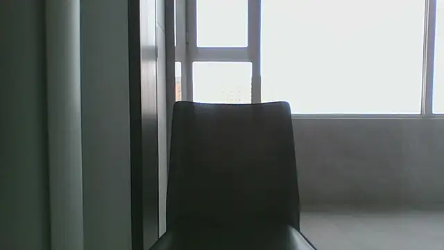 nole_china7: διαδικτυακό σόου στην κάμερα