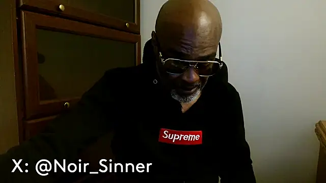 sinnernoir Pertunjukan Webcam