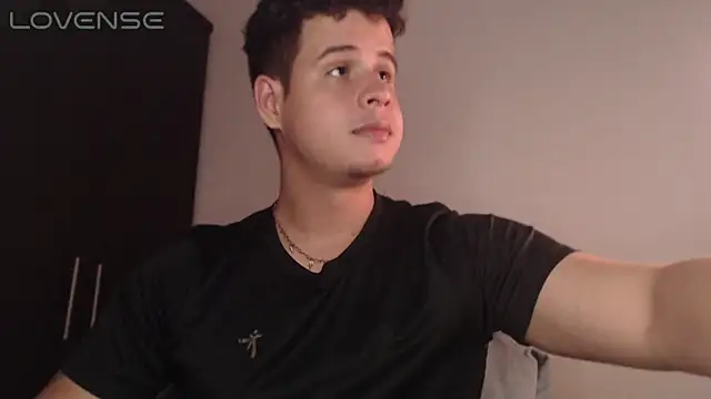 BjornSteelのライブXXXチャット